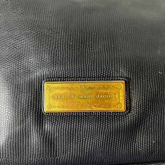 Marc By Marc Jacobs Black Reptile Textured Leather Dual Handle Tote Bag - Picture 3 of 13